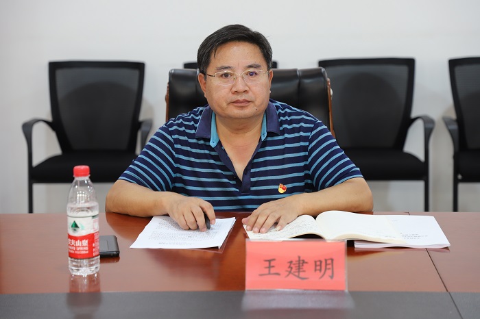 IMG_4683.JPG IMG_4683.JPG