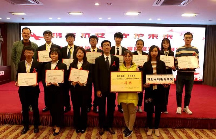 ccc06e7c452411d98924c775581e3d3.jpg ccc06e7c452411d98924c775581e3d3.jpg