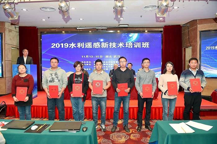 image002.jpg image002.jpg